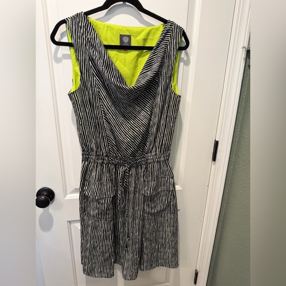 Vince Camuto Dresses & Skirts - Vince Camuto Black & White Striped Midi Dress with Neon Yellow Lining Size 12